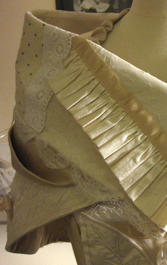 Detail of capelet